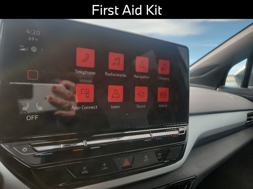 2023 Volkswagen ID.4 Pro
