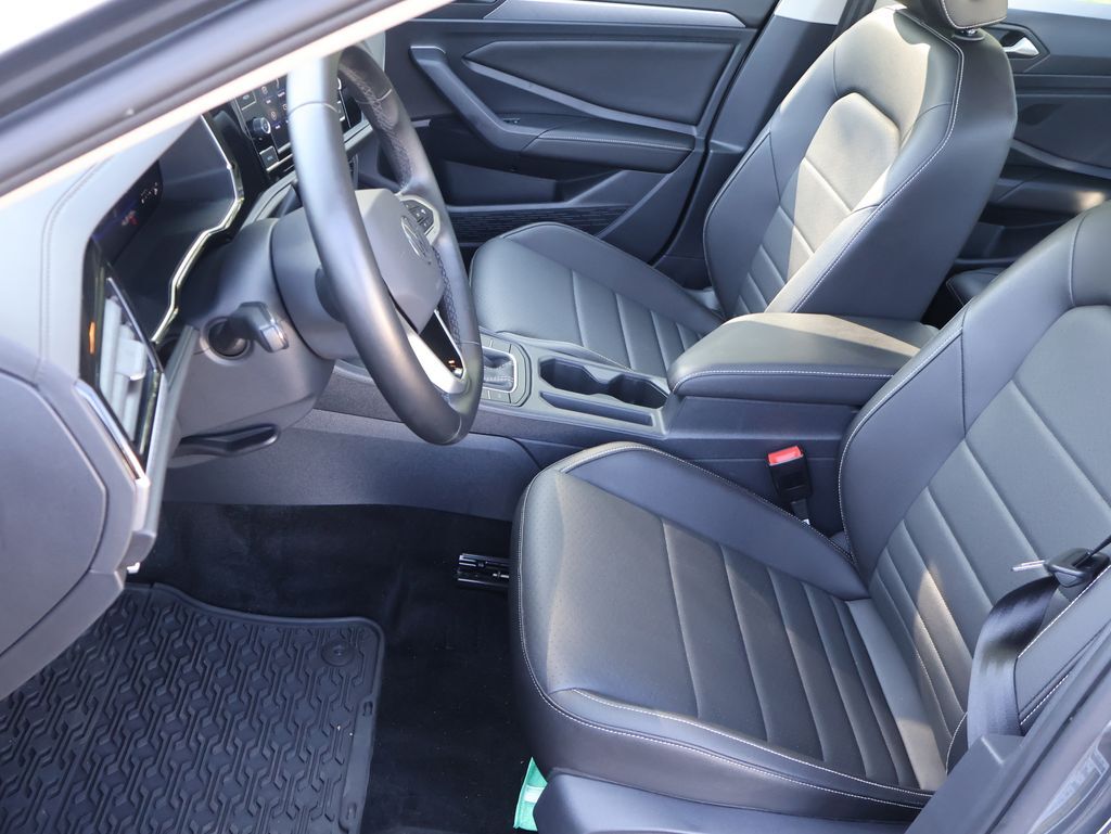 2023 Volkswagen Jetta 1.5T SE