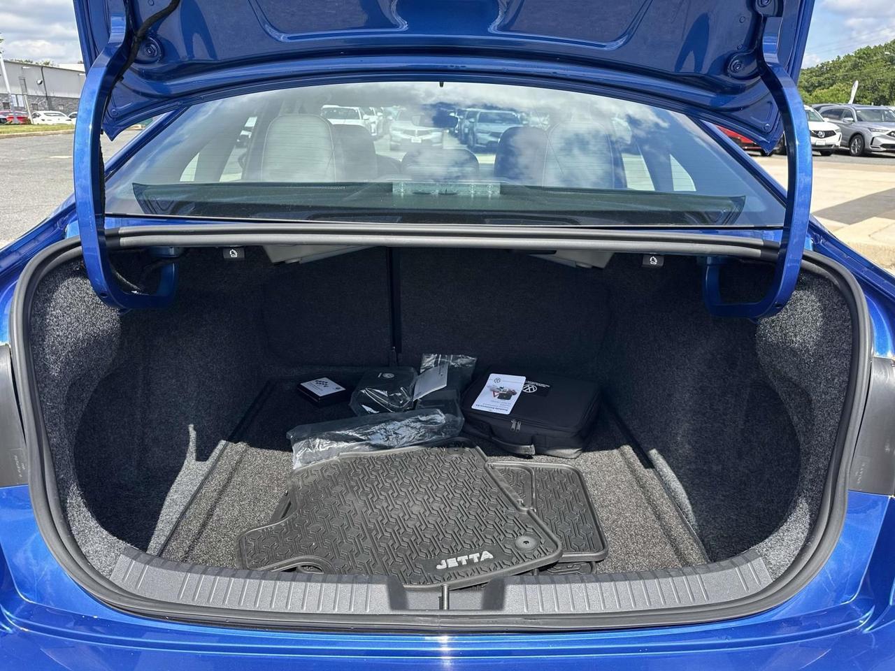 2023 Volkswagen Jetta 1.5T SE Woodbridge VA