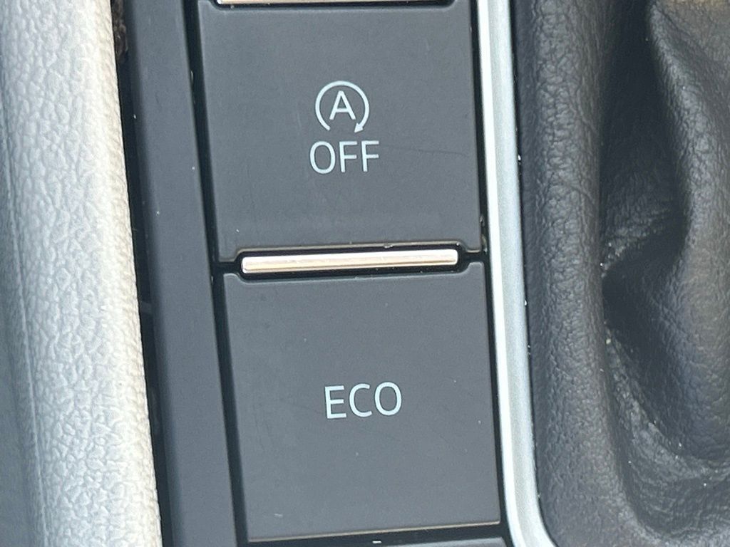 2023 Volkswagen Jetta 1.5T SE Tampa FL