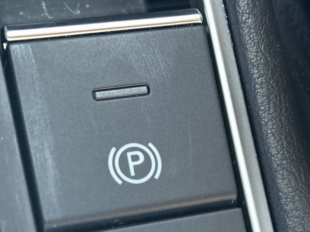 2023 Volkswagen Jetta 1.5T SE Tampa FL