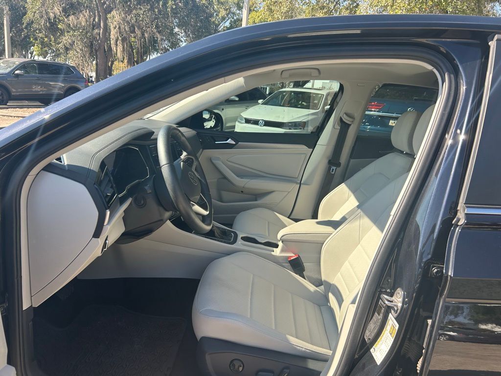 2023 Volkswagen Jetta 1.5T SE Tampa FL