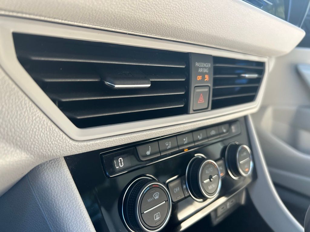 2023 Volkswagen Jetta 1.5T SE Tampa FL