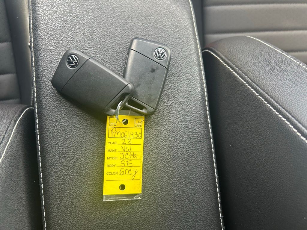 2023 Volkswagen Jetta 1.5T SE Tampa FL