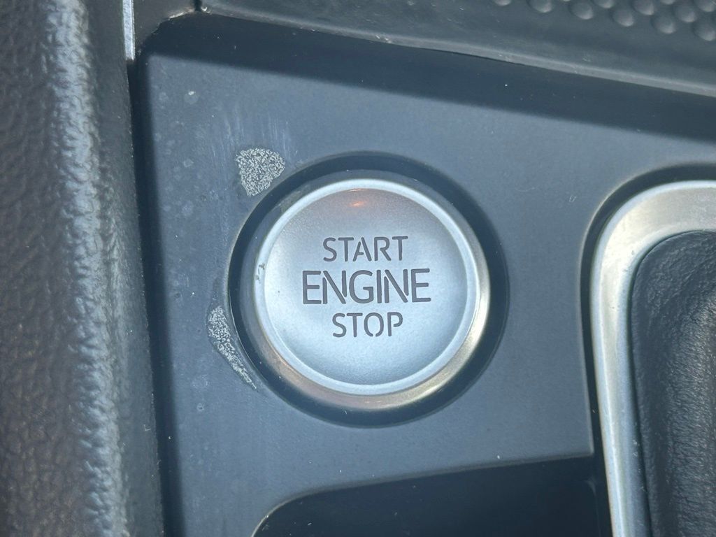 2023 Volkswagen Jetta 1.5T SE Tampa FL