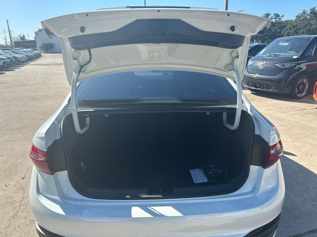 2023 Volkswagen Jetta 1.5T SE Tampa FL