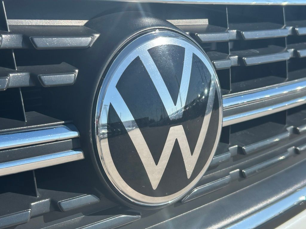 2023 Volkswagen Jetta 1.5T SE Tampa FL