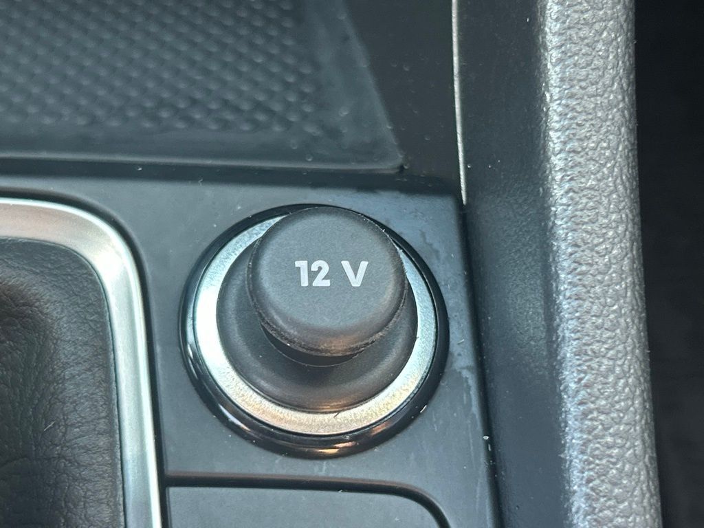 2023 Volkswagen Jetta 1.5T SE Tampa FL