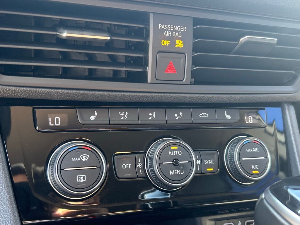 2023 Volkswagen Jetta 1.5T SE Tampa FL