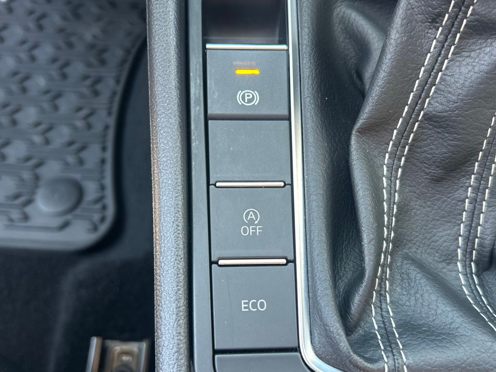 2023 Volkswagen Jetta 1.5T SE Tampa FL