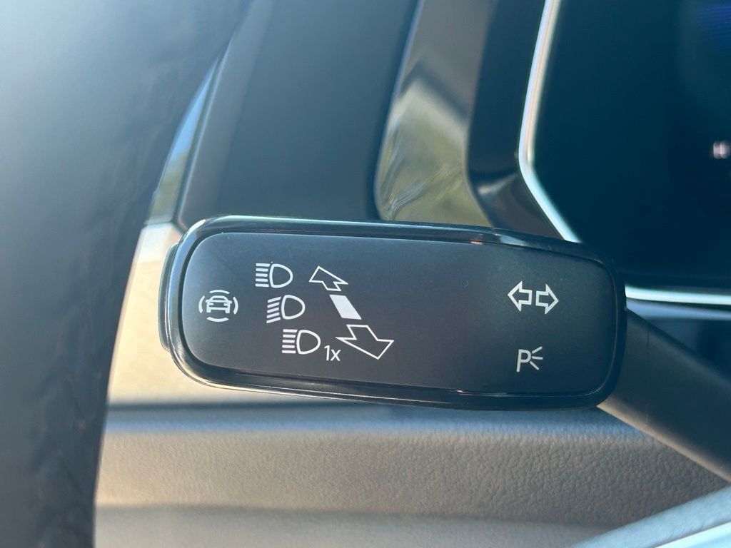 2023 Volkswagen Jetta 1.5T SE Tampa FL