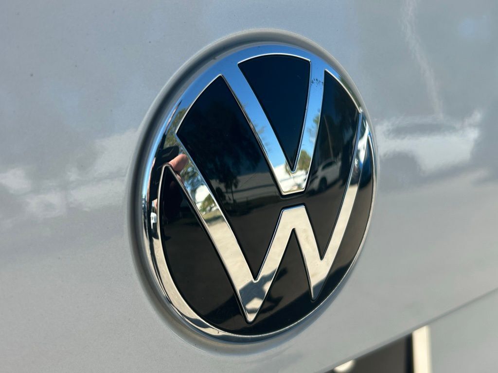 2023 Volkswagen Jetta 1.5T SE Tampa FL