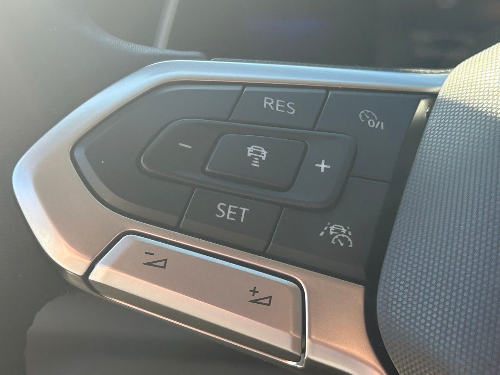 2023 Volkswagen Jetta 1.5T SE Tampa FL