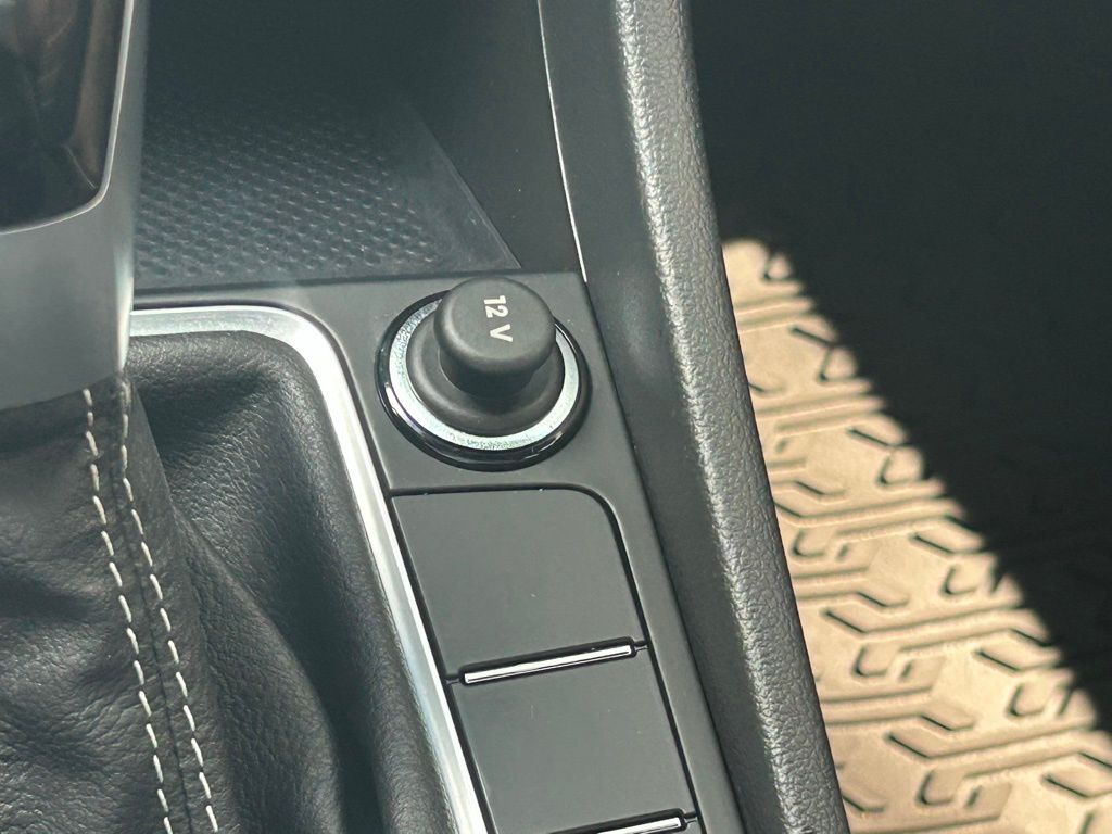 2023 Volkswagen Jetta 1.5T Sport Tampa FL