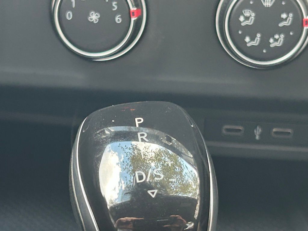 2023 Volkswagen Jetta 1.5T Sport Tampa FL