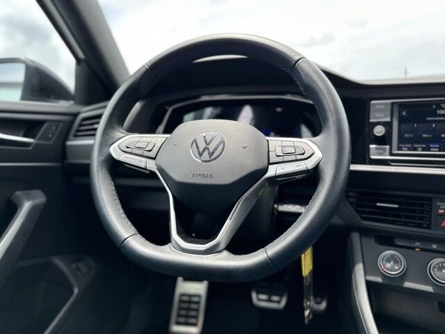 2023 Volkswagen Jetta Sport Bayamon PR
