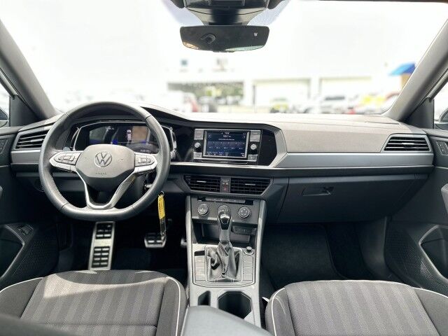 2023 Volkswagen Jetta Sport Bayamon PR