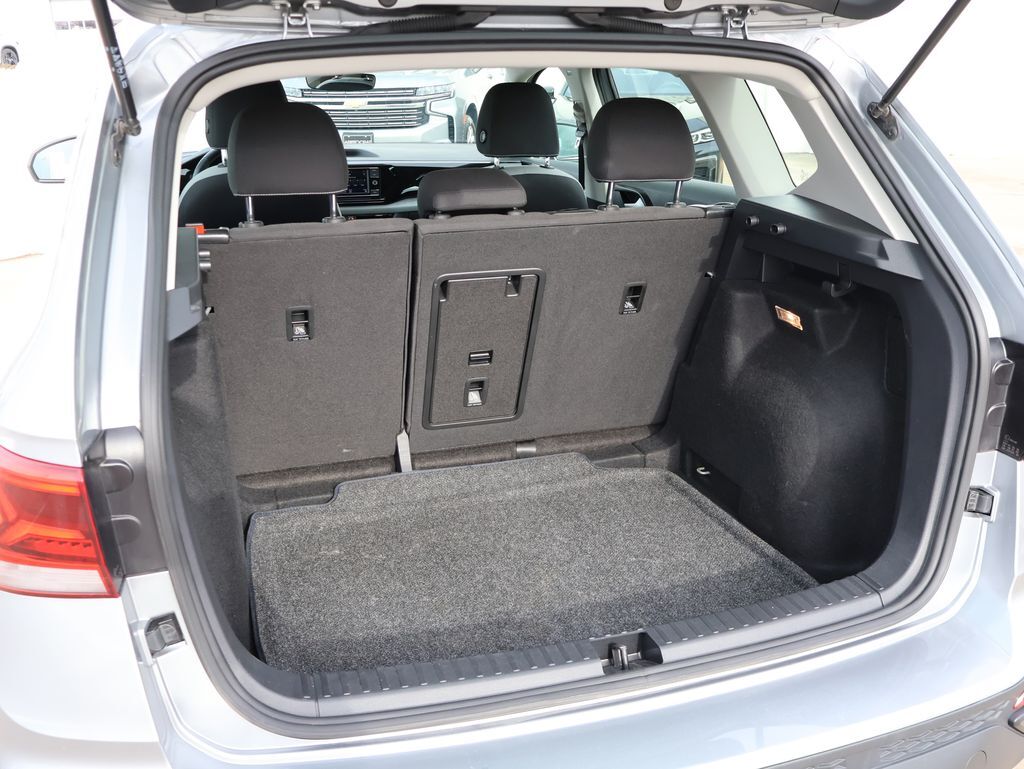 2023 Volkswagen Taos 1.5T S