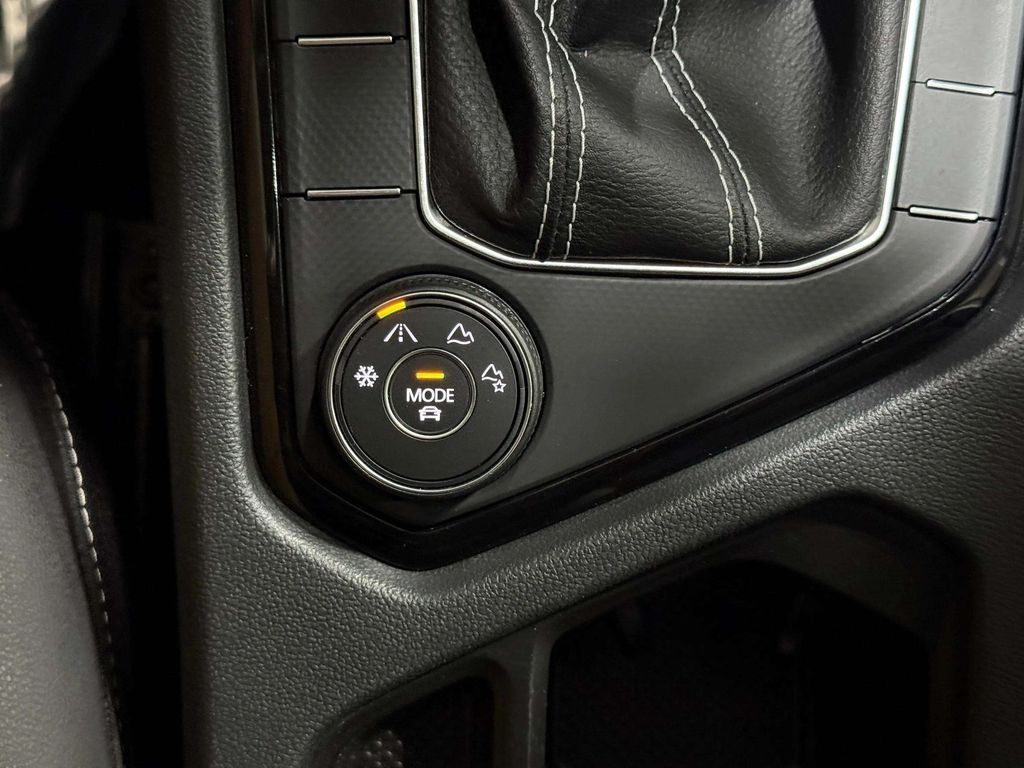 2023 Volkswagen Taos 1.5T SE San Clemente CA 2023 Volkswagen Taos 1.5T SE San Clemente CA