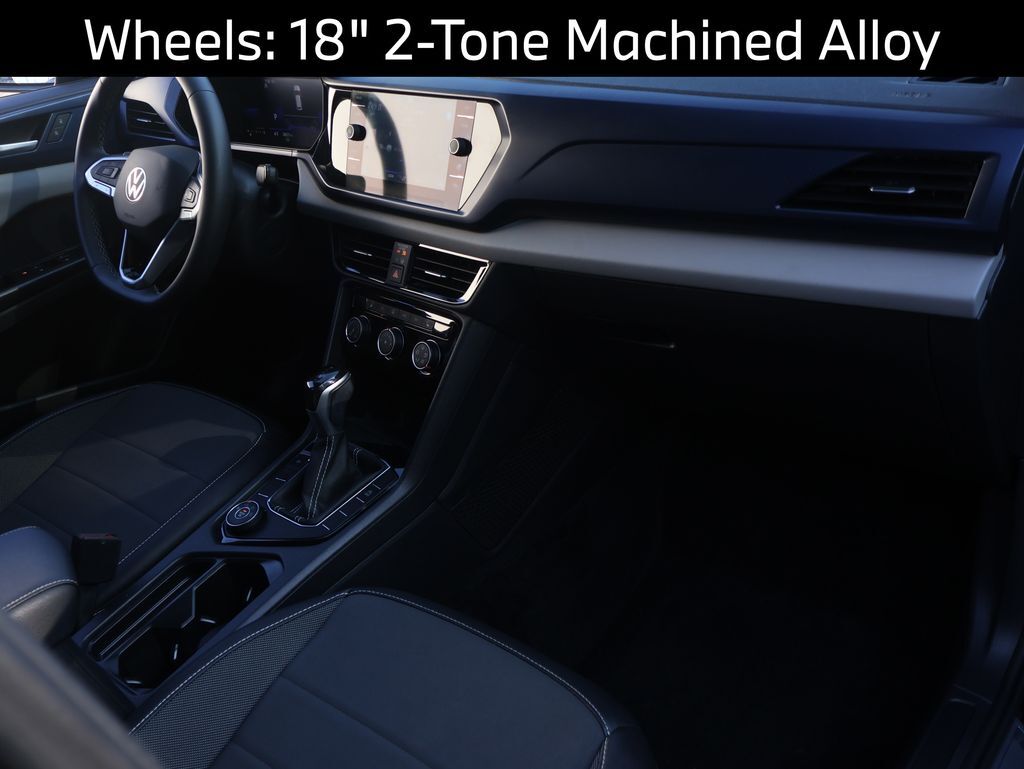 2023 Volkswagen Taos 1.5T SE