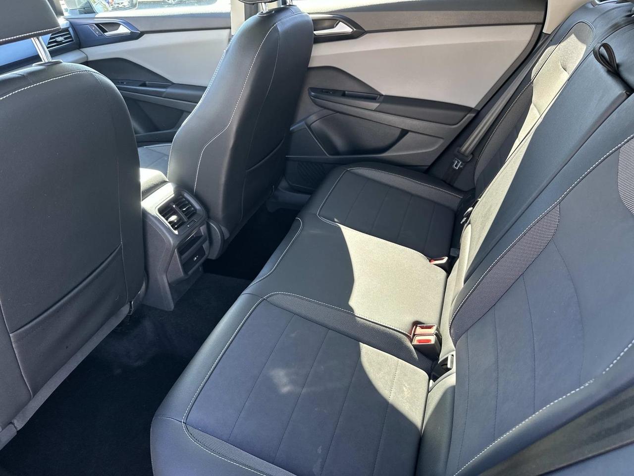 2023 Volkswagen Taos 1.5T SE Woodbridge VA