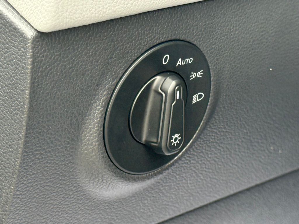 2023 Volkswagen Taos 1.5T SE Lakeland FL