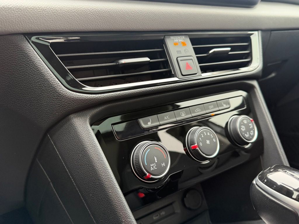 2023 Volkswagen Taos 1.5T SE Lakeland FL