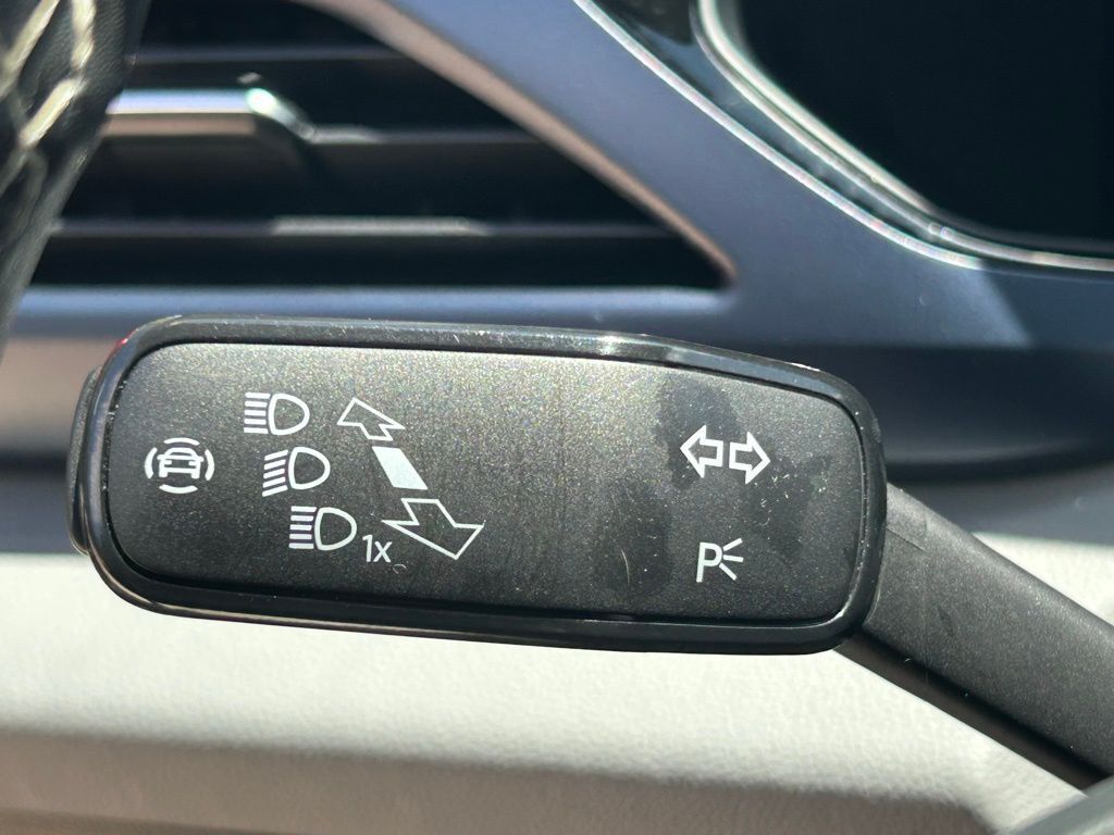 2023 Volkswagen Taos 1.5T SE Tampa FL