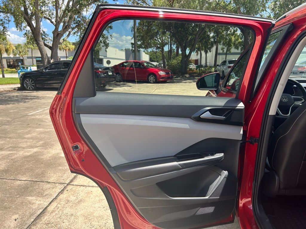 2023 Volkswagen Taos 1.5T SE Tampa FL