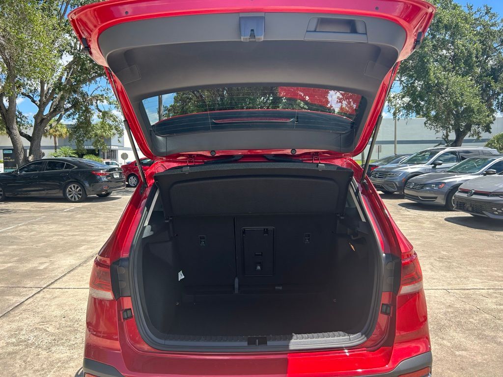 2023 Volkswagen Taos 1.5T SE Tampa FL