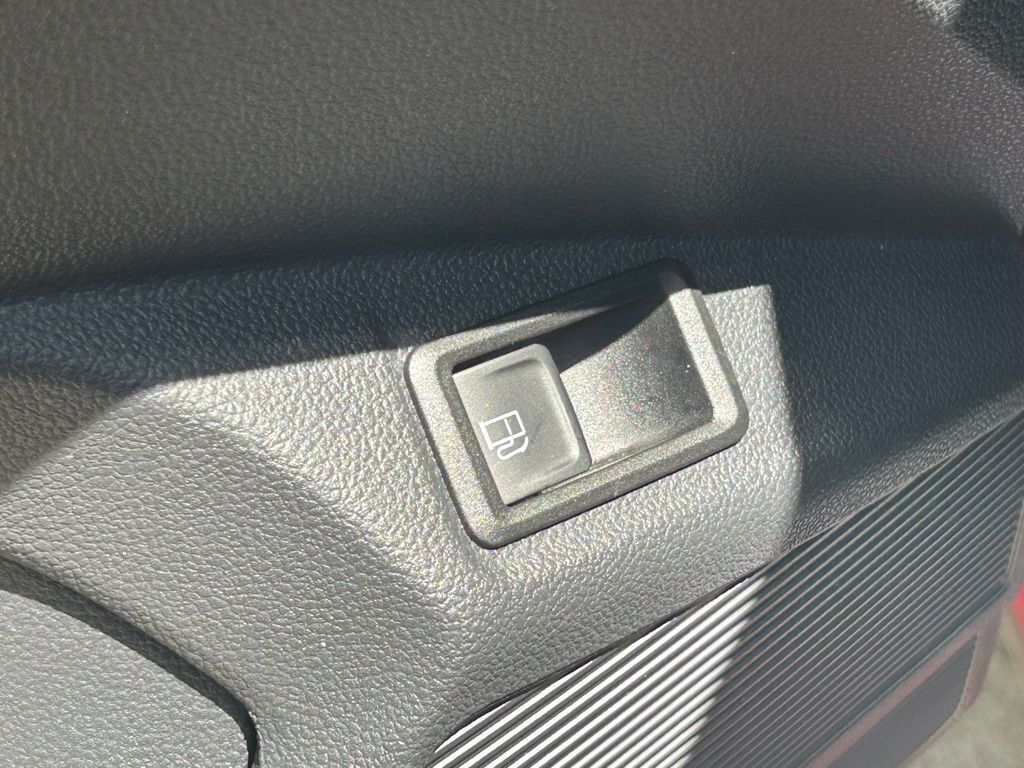 2023 Volkswagen Taos 1.5T SE Tampa FL