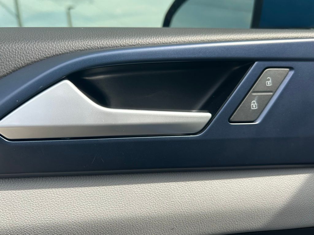 2023 Volkswagen Taos 1.5T SE Tampa FL