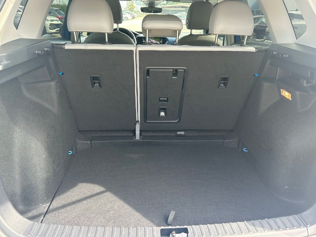 2023 Volkswagen Taos 1.5T SE Tampa FL