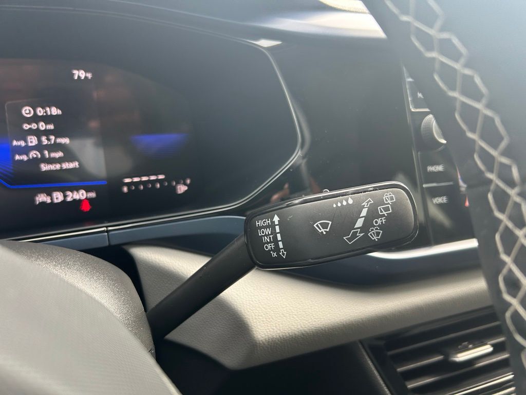 2023 Volkswagen Taos 1.5T SE Tampa FL