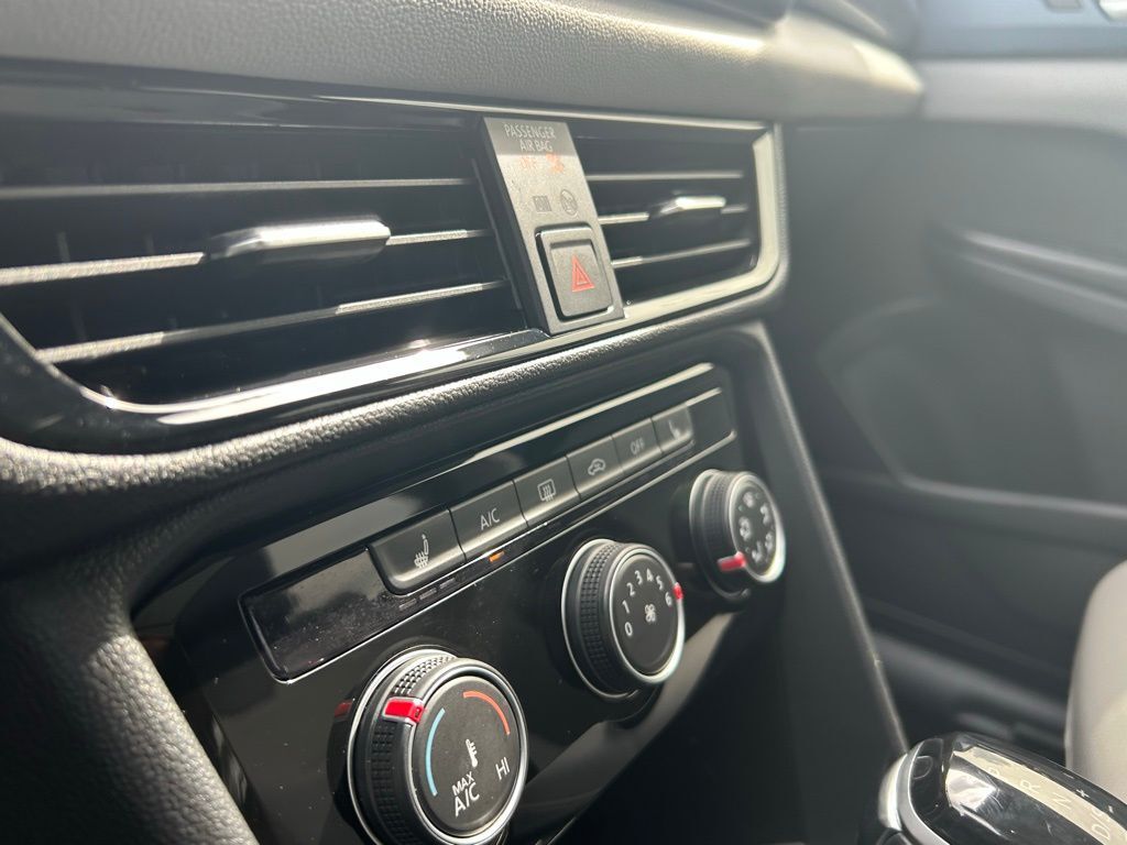 2023 Volkswagen Taos 1.5T SE Tampa FL