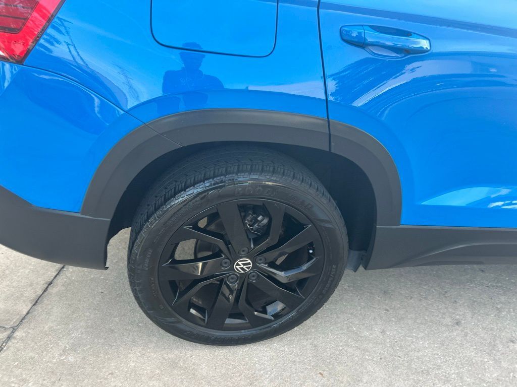 2023 Volkswagen Taos 1.5T SE Tampa FL