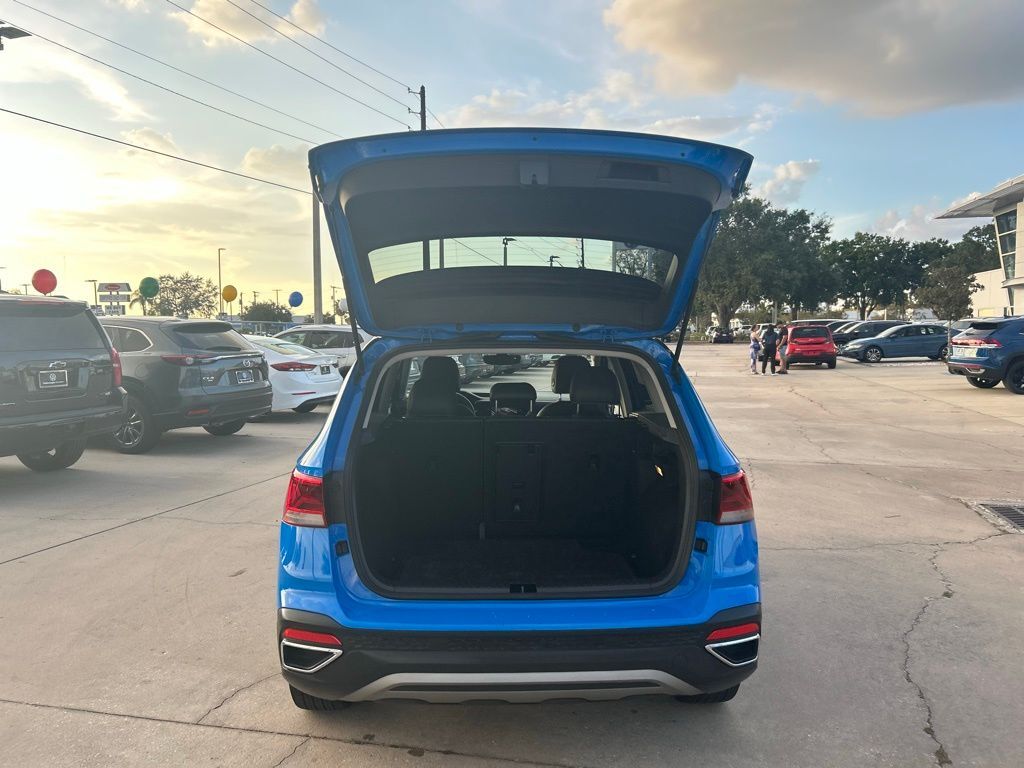 2023 Volkswagen Taos 1.5T SE Tampa FL