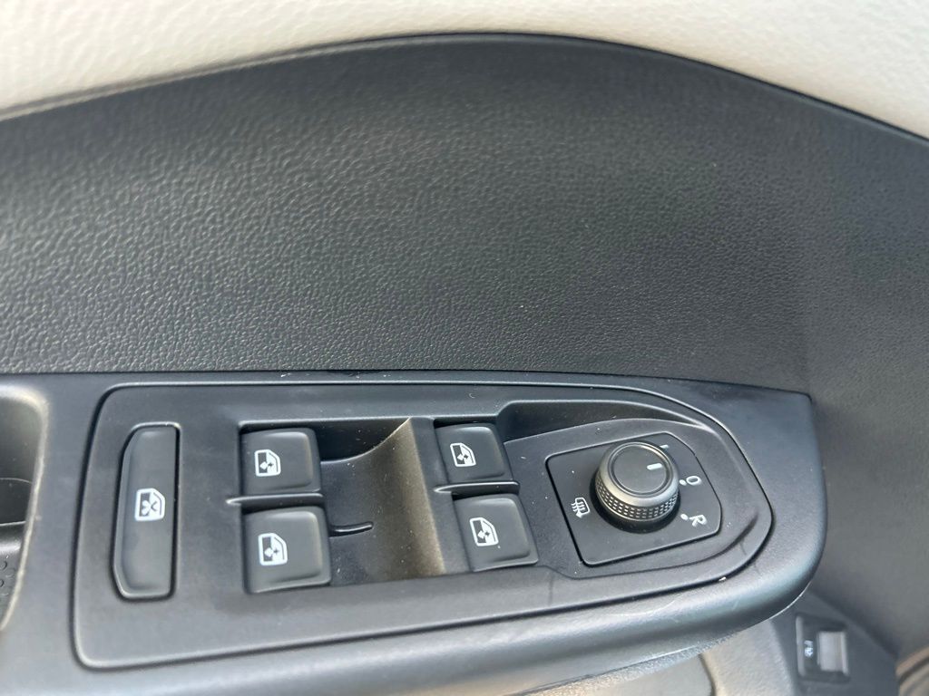 2023 Volkswagen Taos 1.5T SE Tampa FL