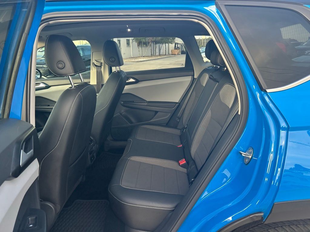 2023 Volkswagen Taos 1.5T SE Tampa FL