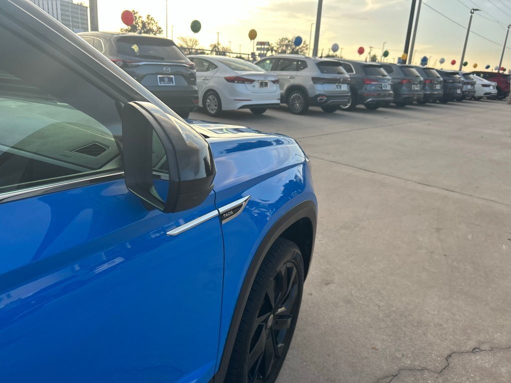 2023 Volkswagen Taos 1.5T SE Tampa FL