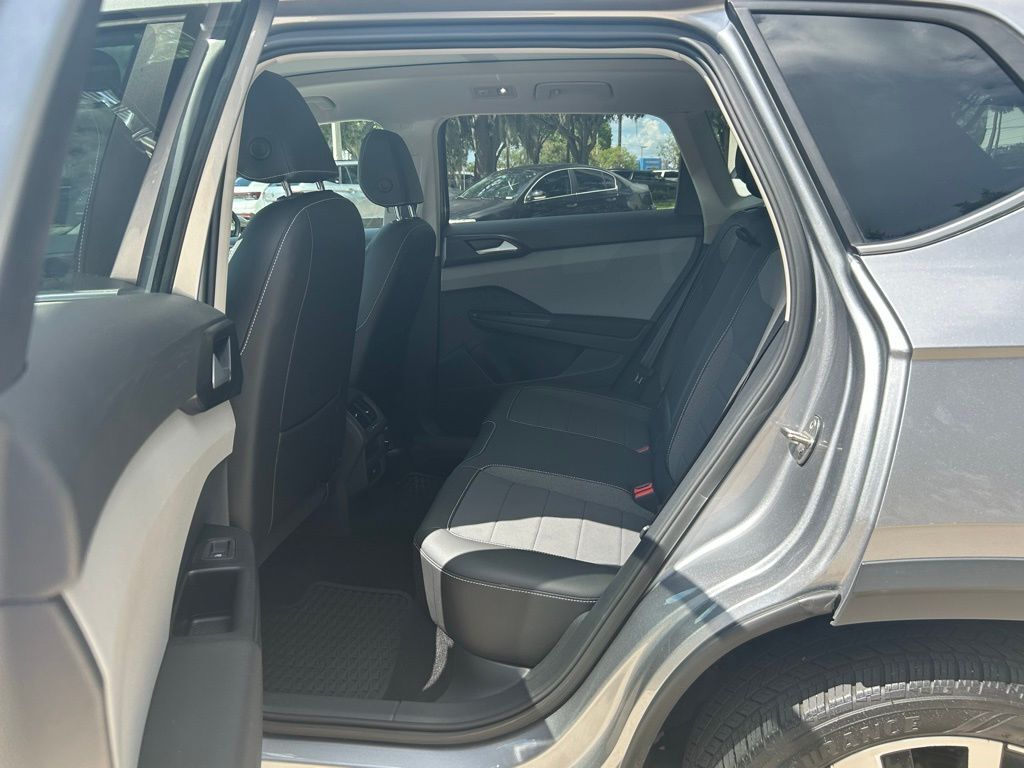 2023 Volkswagen Taos 1.5T SE Tampa FL