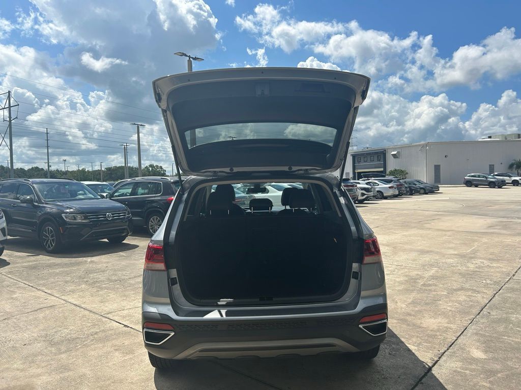 2023 Volkswagen Taos 1.5T SE Tampa FL