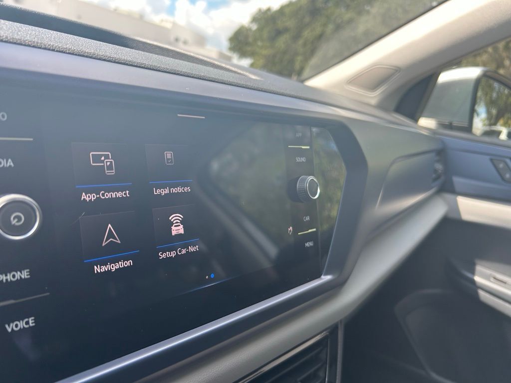 2023 Volkswagen Taos 1.5T SE Tampa FL