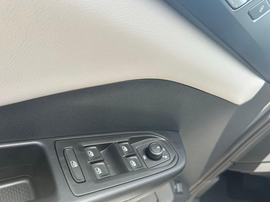 2023 Volkswagen Taos 1.5T SE Tampa FL