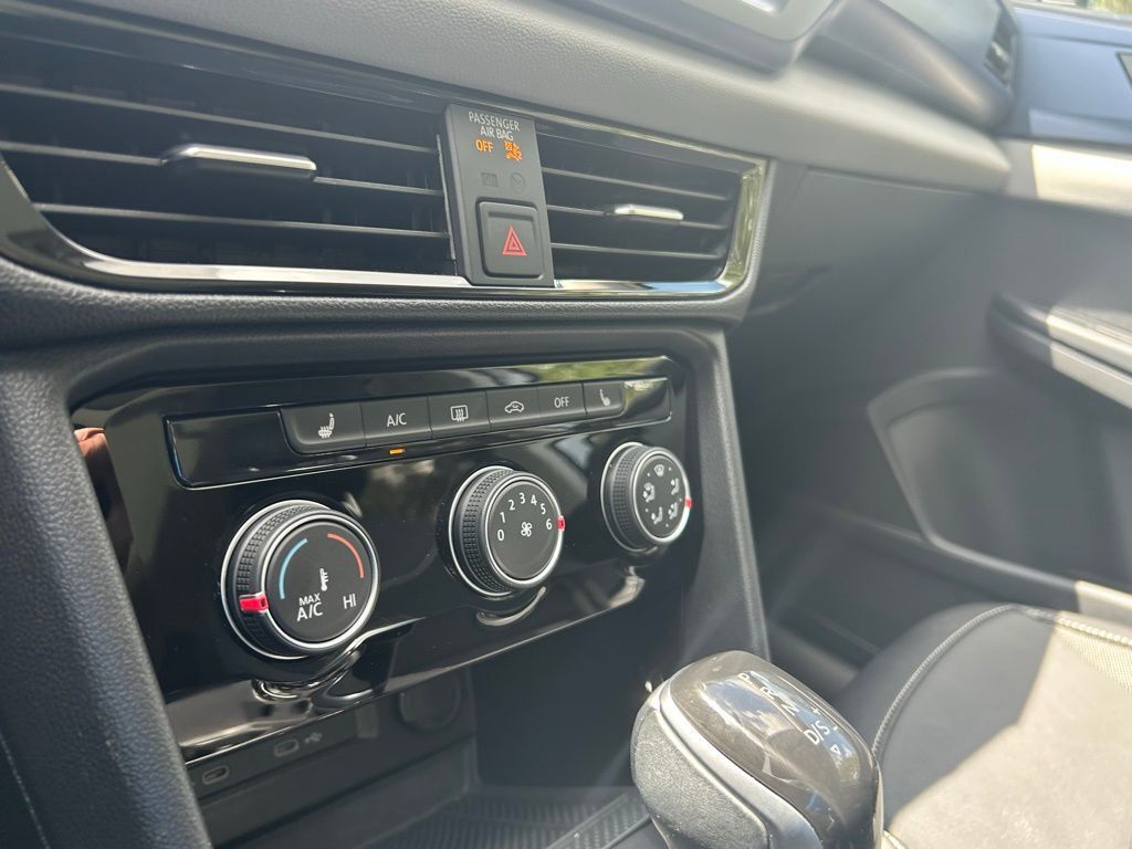 2023 Volkswagen Taos 1.5T SE Tampa FL