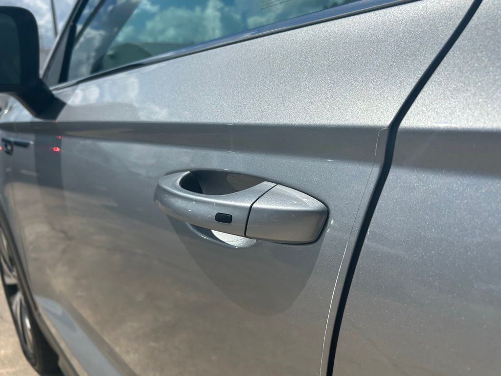 2023 Volkswagen Taos 1.5T SE Tampa FL