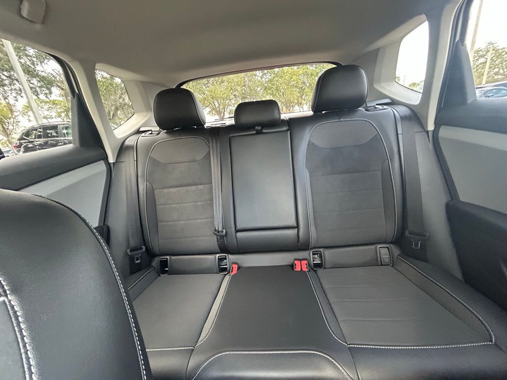 2023 Volkswagen Taos 1.5T SE Tampa FL