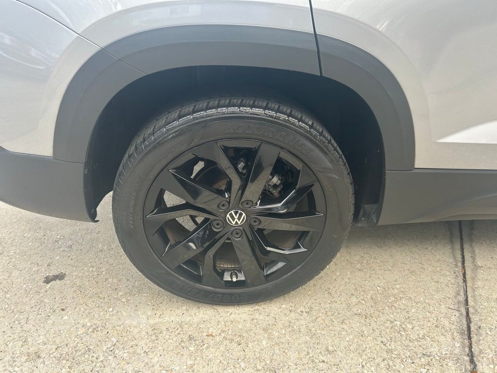 2023 Volkswagen Taos 1.5T SE Tampa FL