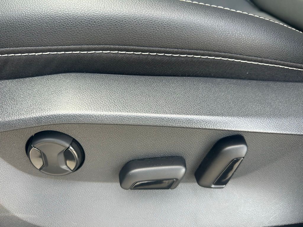 2023 Volkswagen Taos 1.5T SE Tampa FL