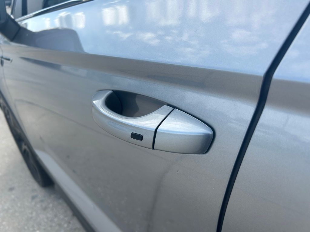 2023 Volkswagen Taos 1.5T SE Tampa FL